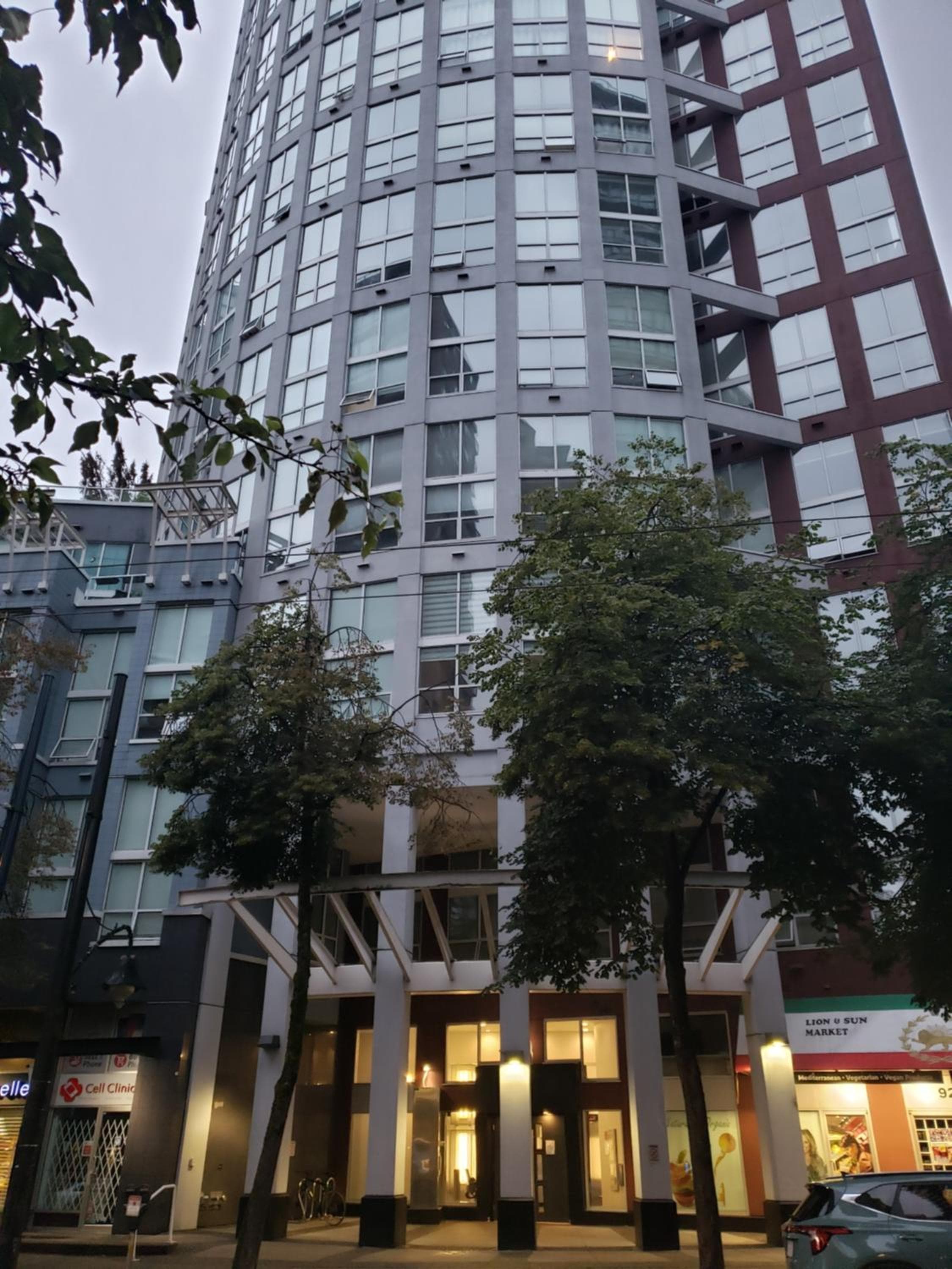 New York Style Loft in Downtown Vancouver-Ideal for World Cup 2026, Sleeps 4