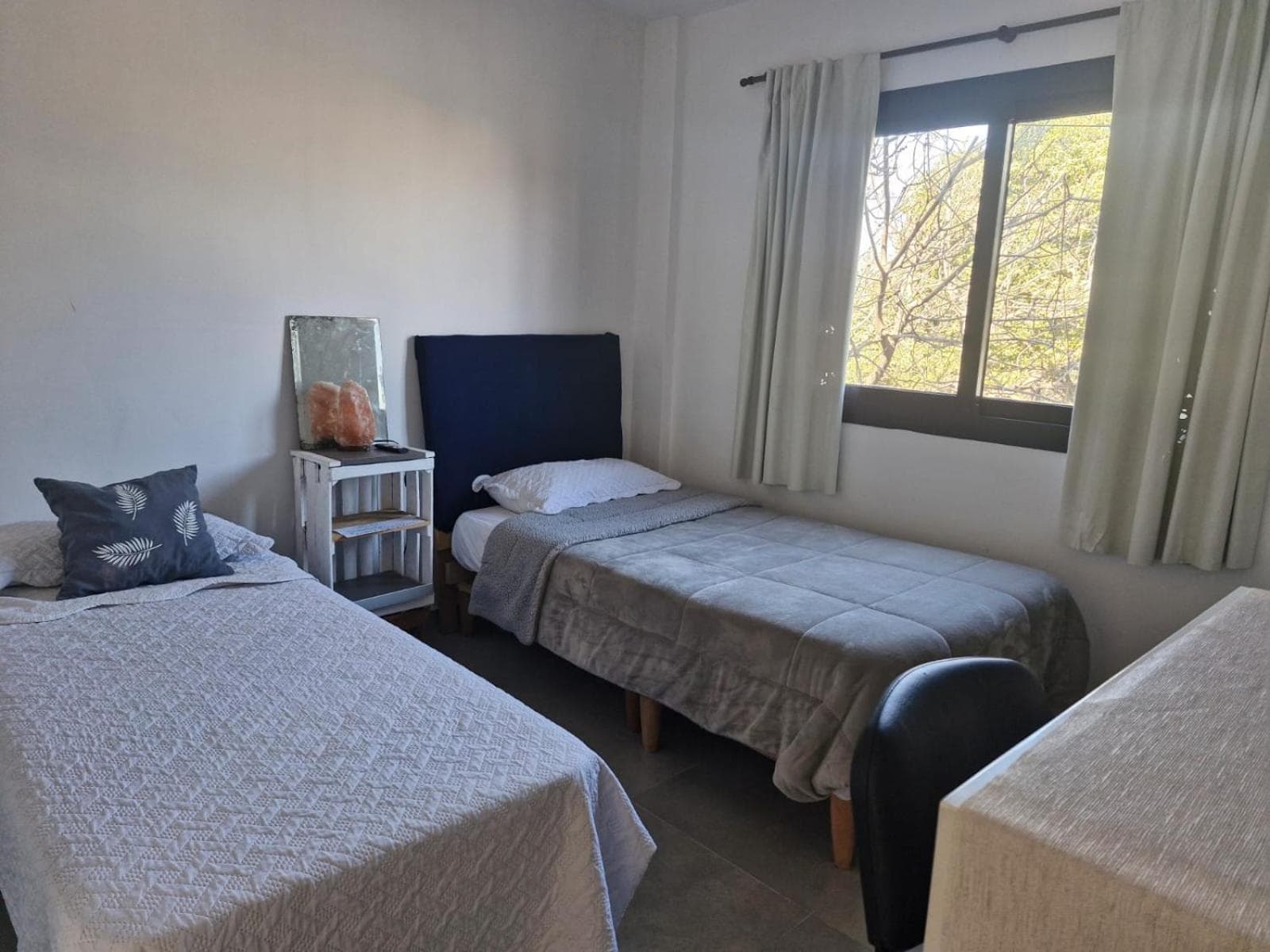 Acogedora habitación para mujeres viajeras