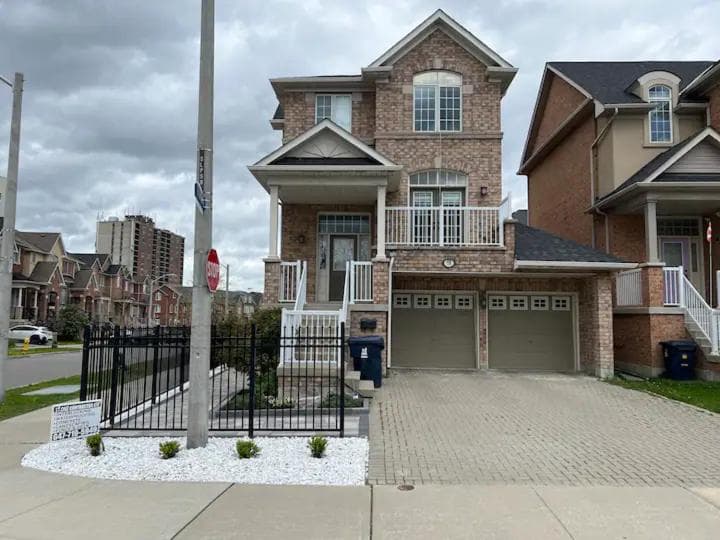 Modern, basement apartment, close to airport