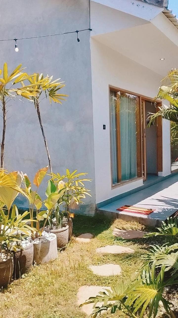 Villa Green House A tropical central 2-BR villa