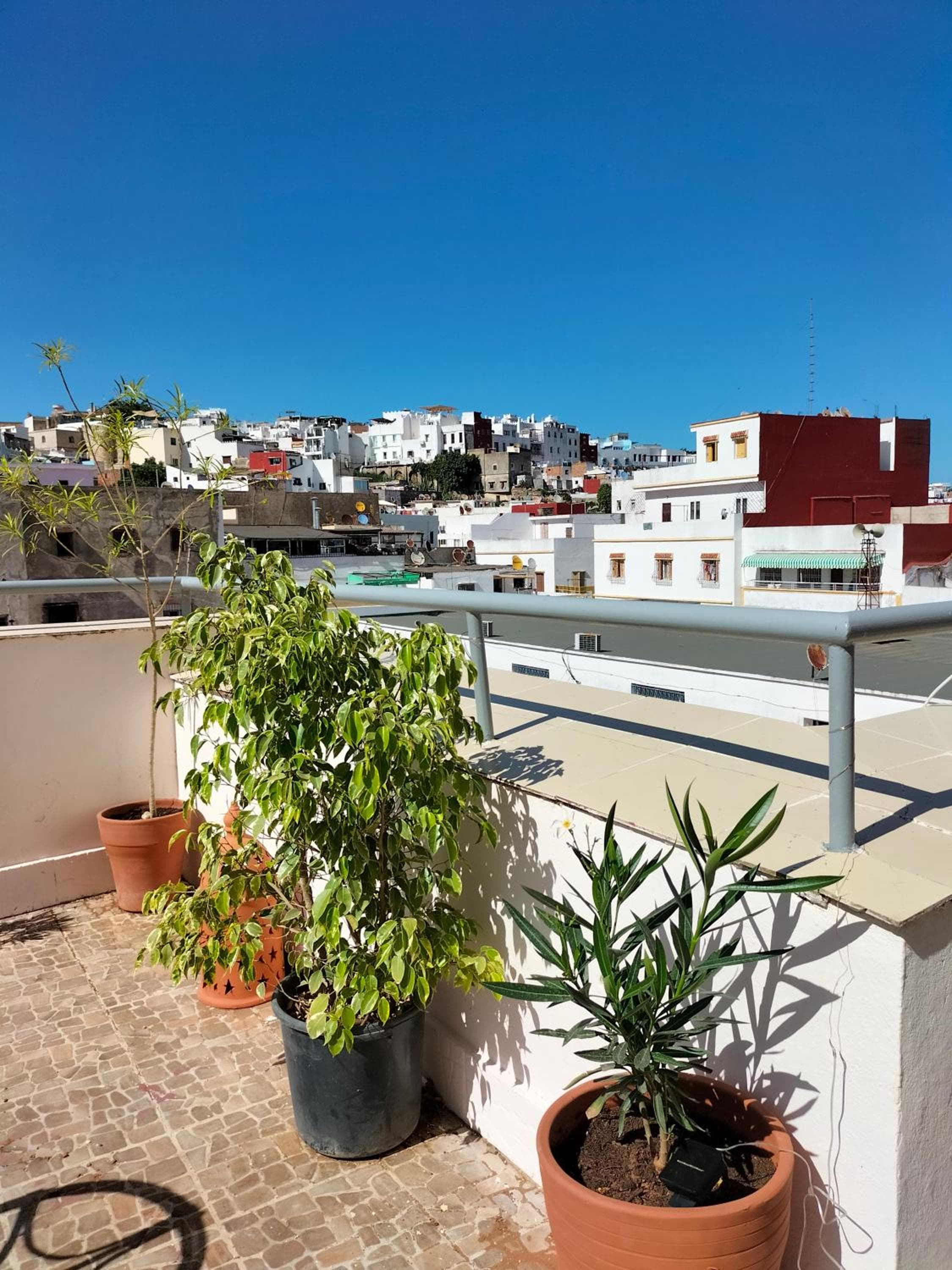 Appartement lumineux à Tanger avec grande terrasse