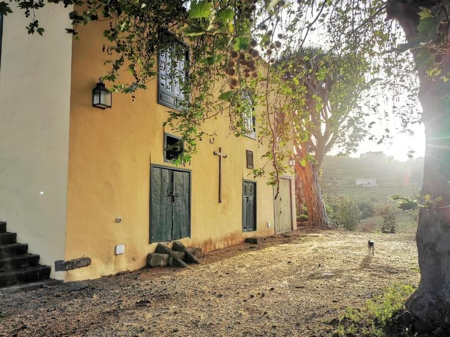 Casa entre viñedos