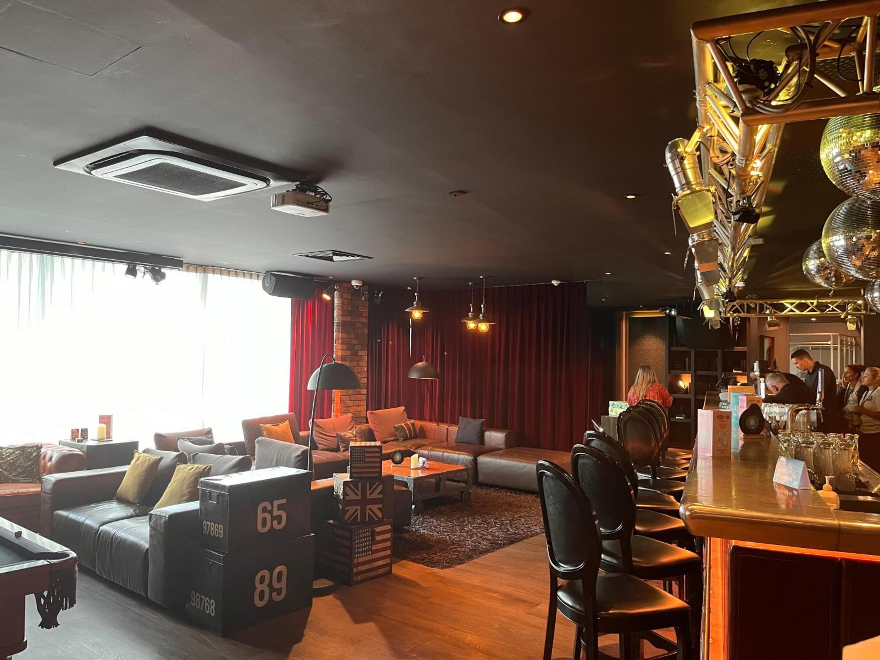 B&B HOTEL Derby 4