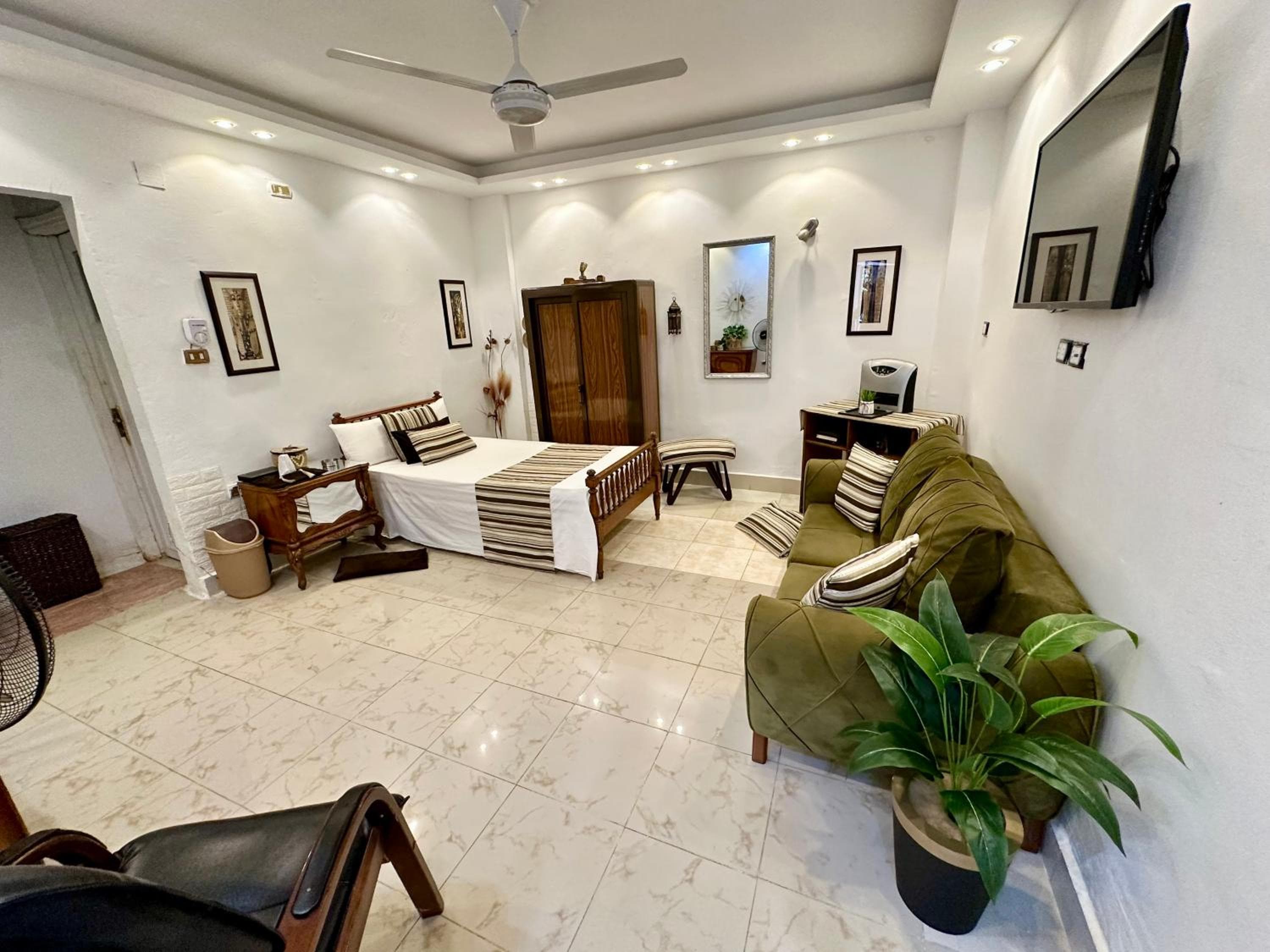 EMMA's Studio Room - Nasr City