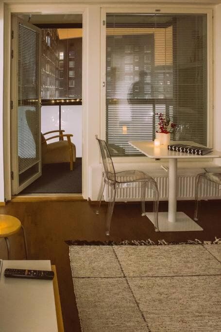 Apartment with Great Connections near Airport, Tikkurila