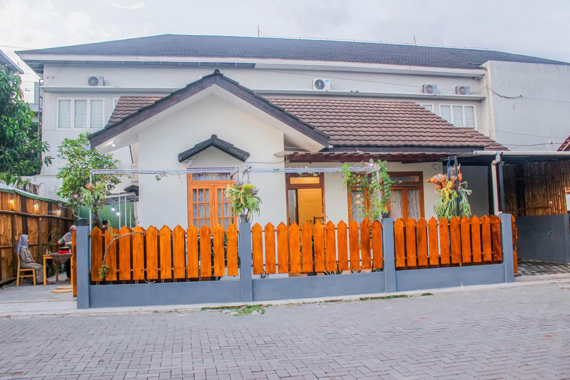 Villa D'Maguwo Suites