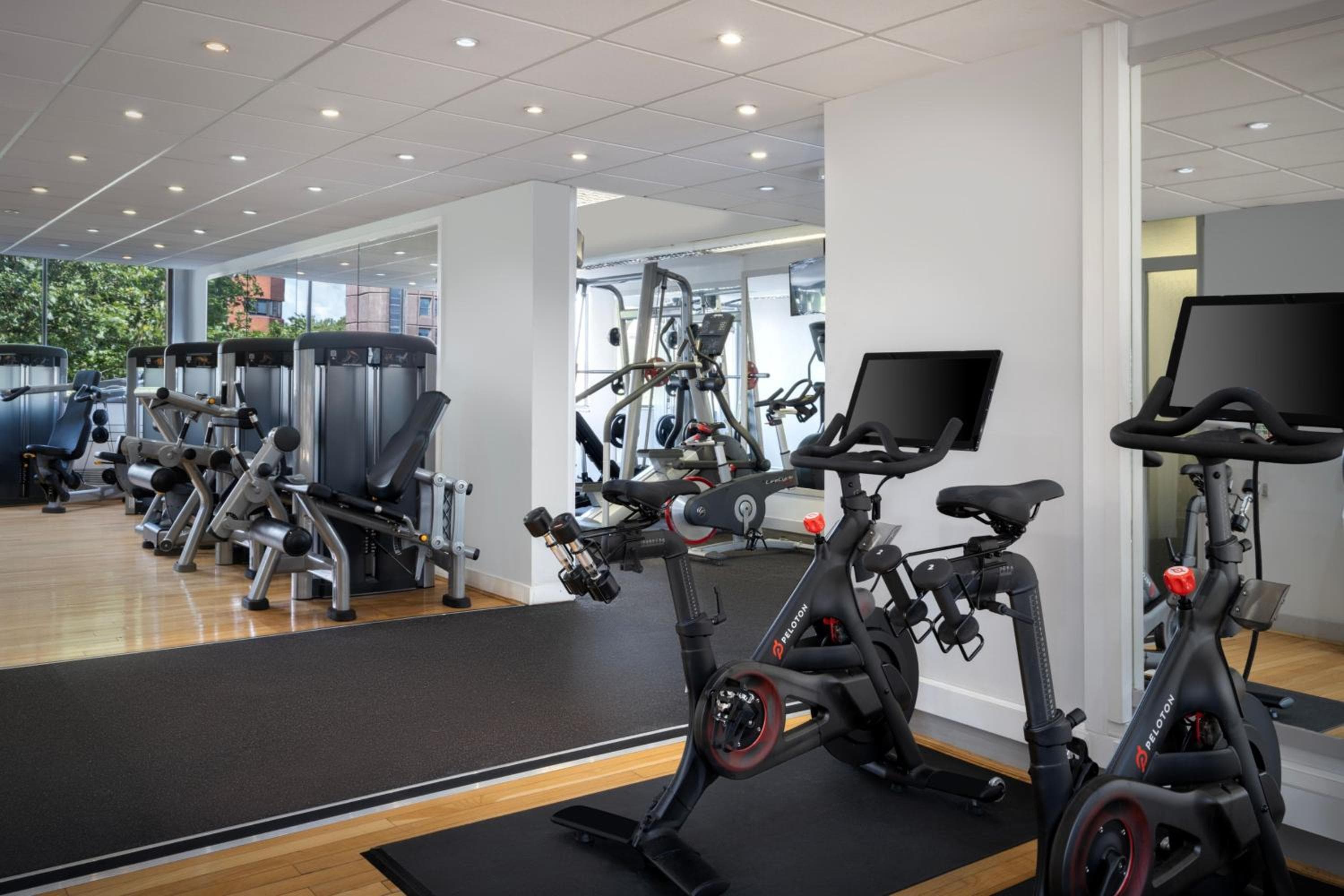 Delta Hotels by Marriott Bristol City Centre 4