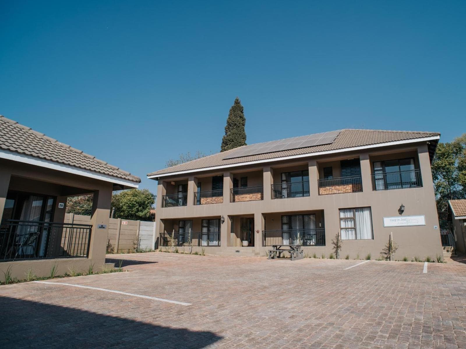 Cozy In Jozi Accommodation