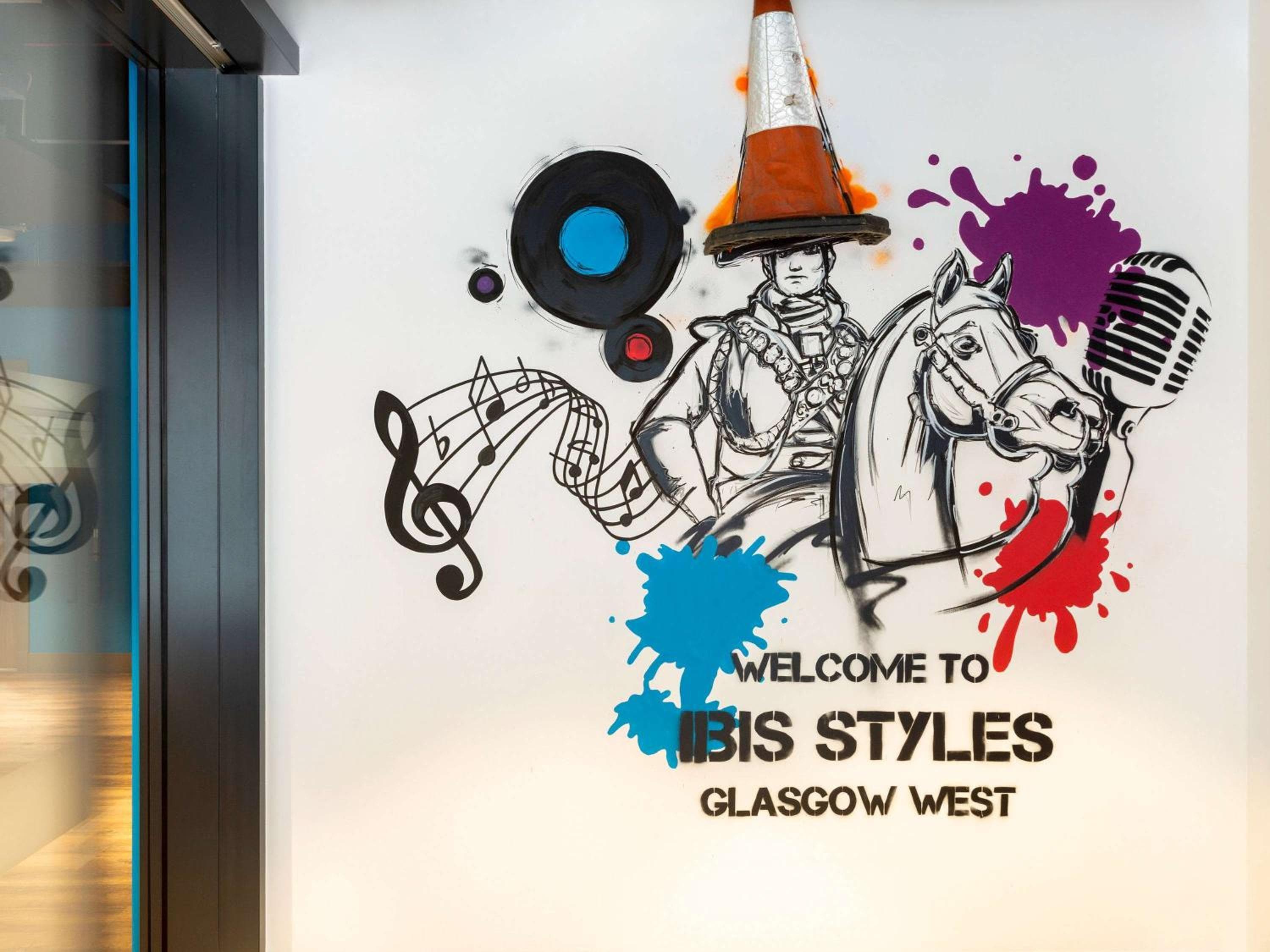 ibis Styles Glasgow Central 4