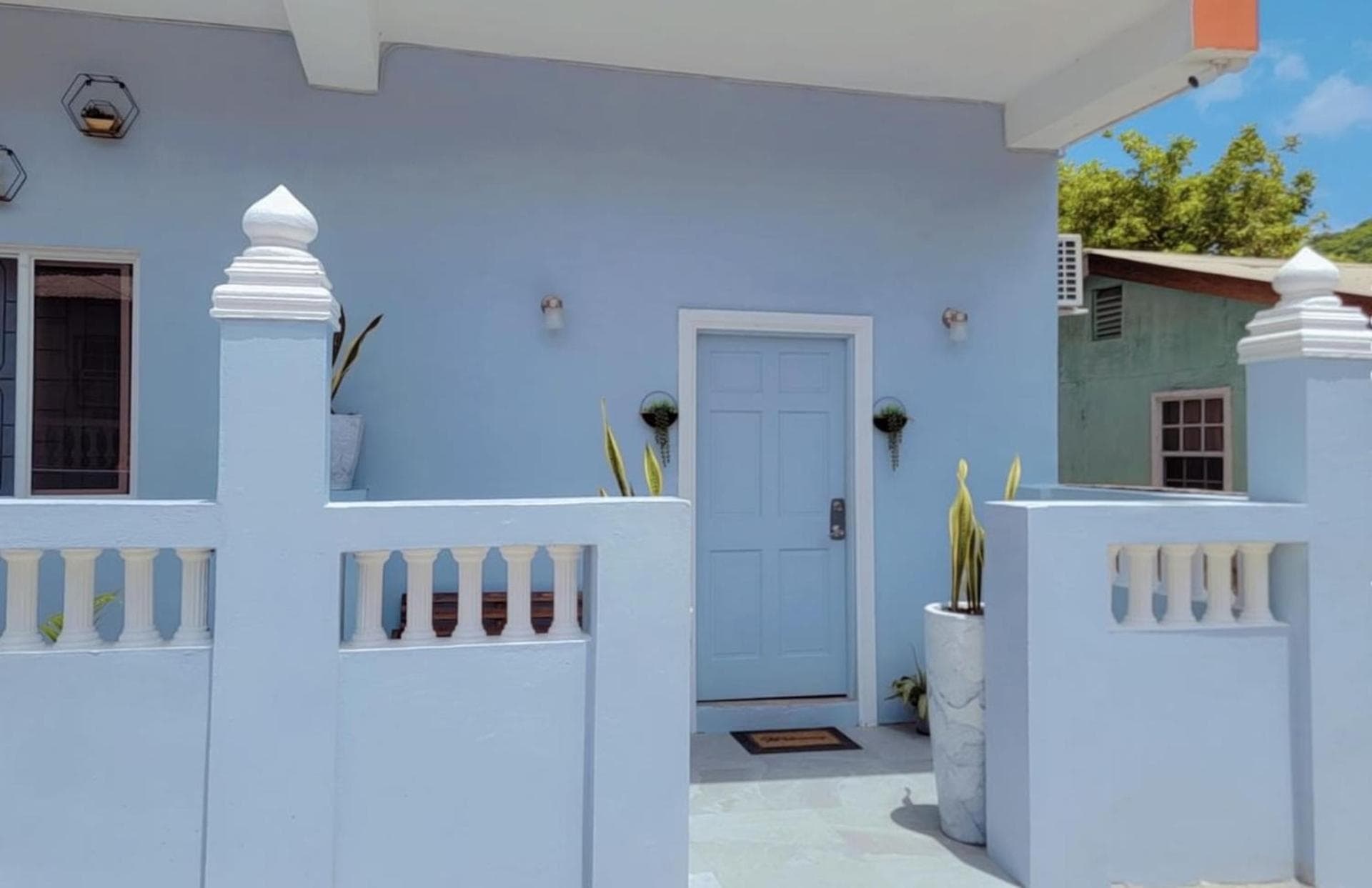 Lovely Studio Apartment in Soufriere from Claviers