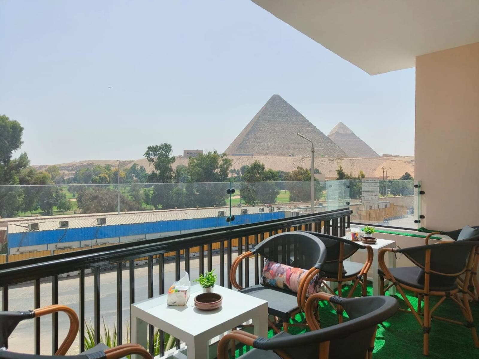 Maria Pyramids House