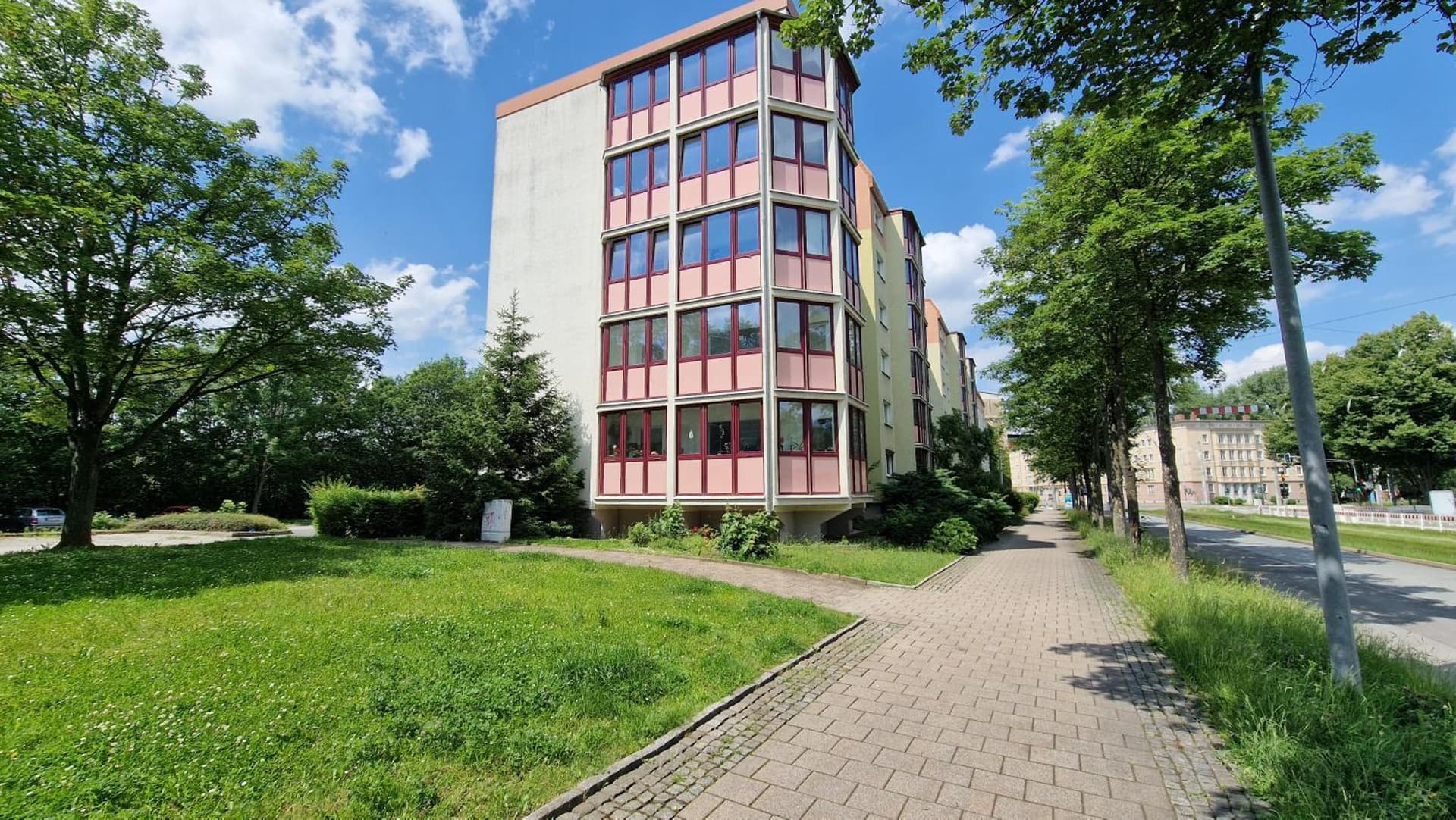 2 Bedroom Cityview Apartment PS5-QLED TV-Parking