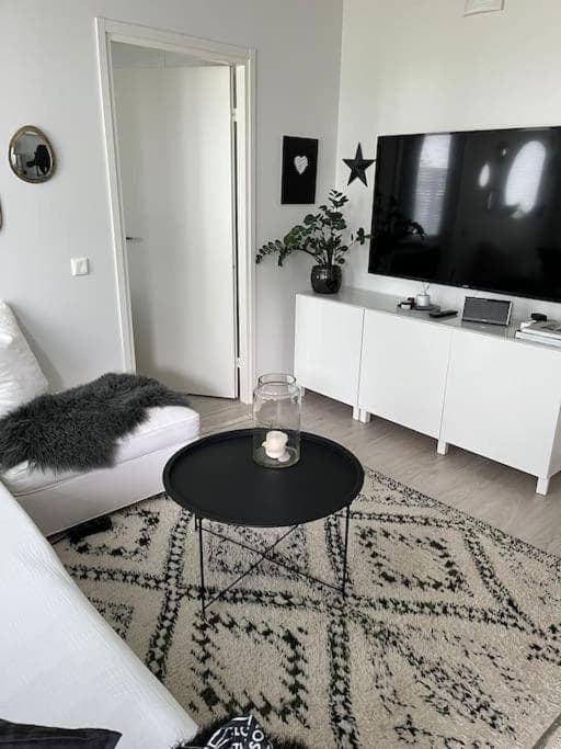 Cozy two bedroom apartment with sauna, garden and terrace