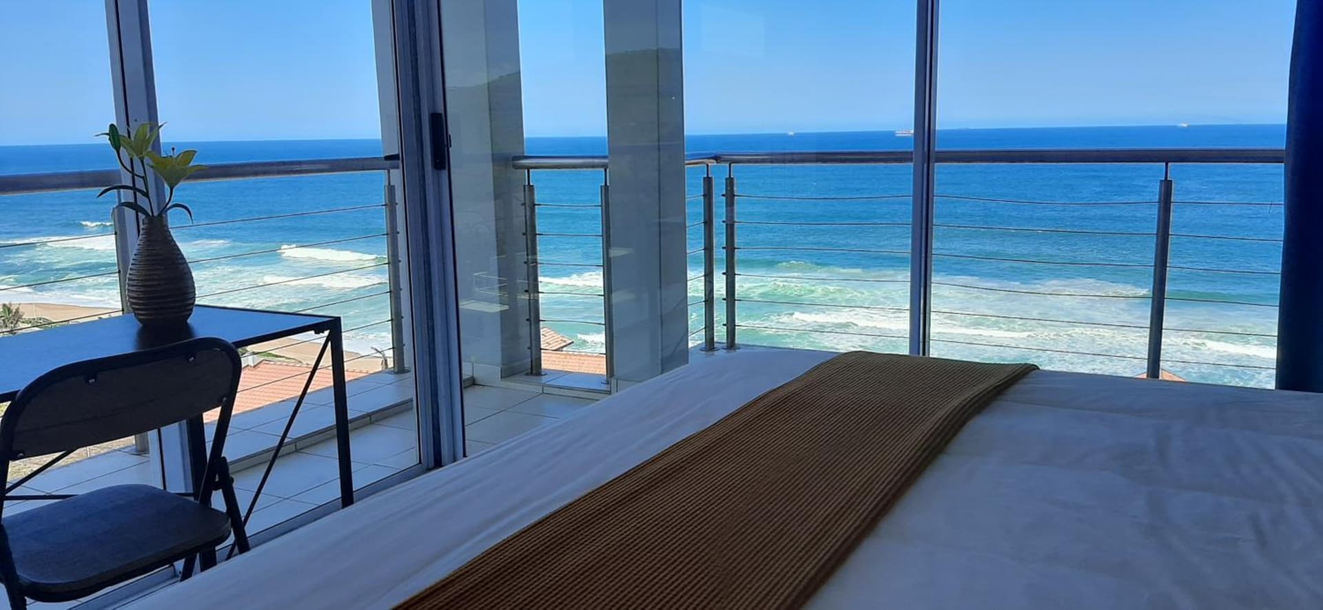 511 Umdloti Resort 1 bed beachfront Apartment self catering Great Sea View
