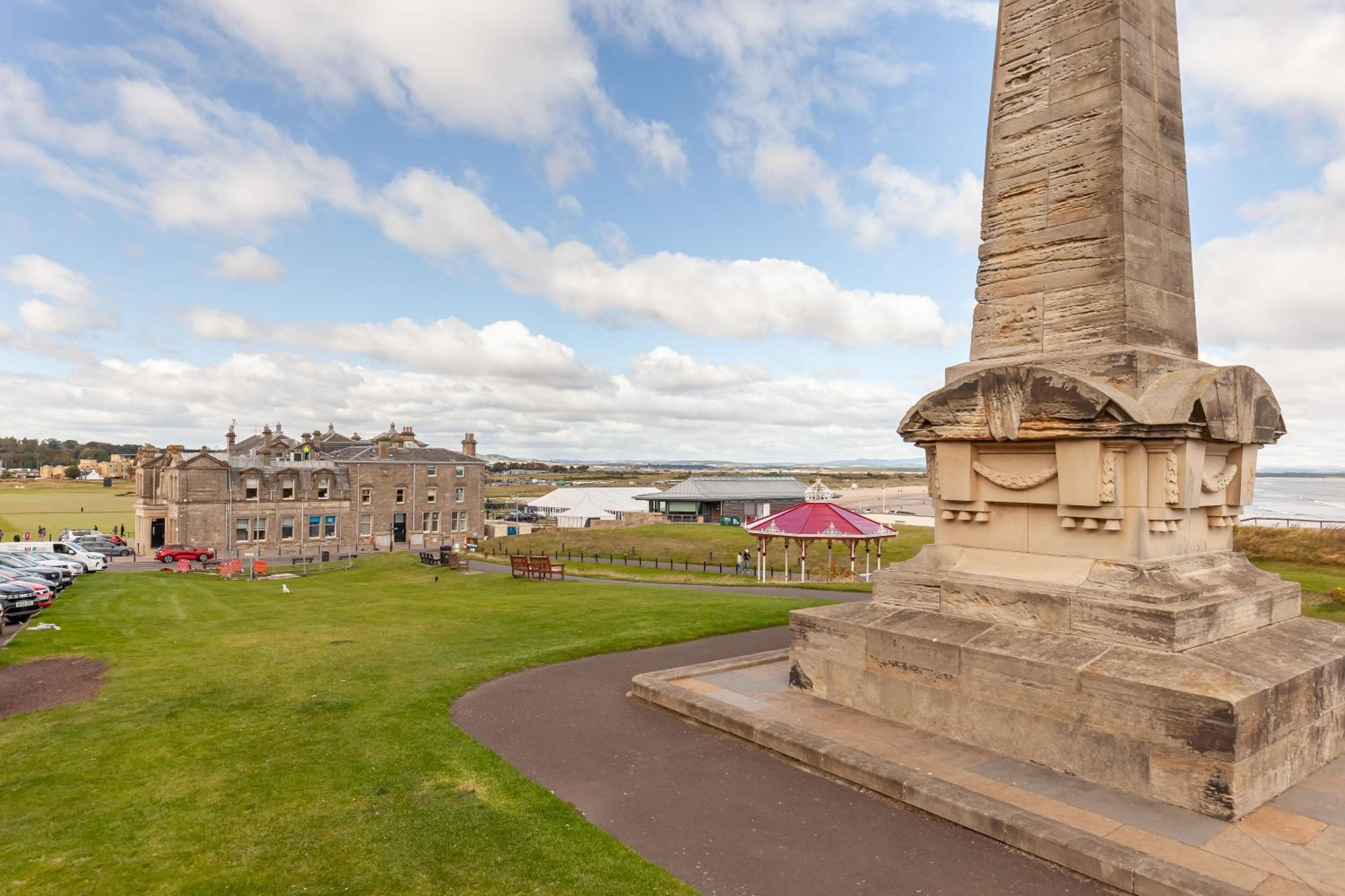Beachfront Penthouse by the Old Course