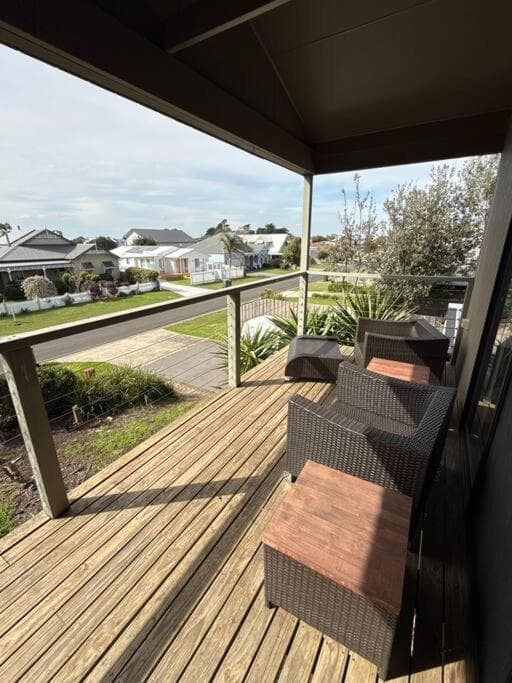 Boutique Coastal Beach House Cowes Phillip Island Sleeps 8