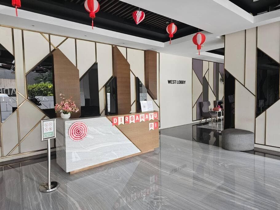 Green Sedayu Apartment Deluxe by Ellison