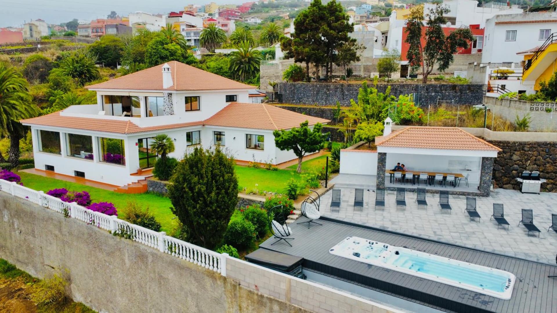 Villa SOHLARA