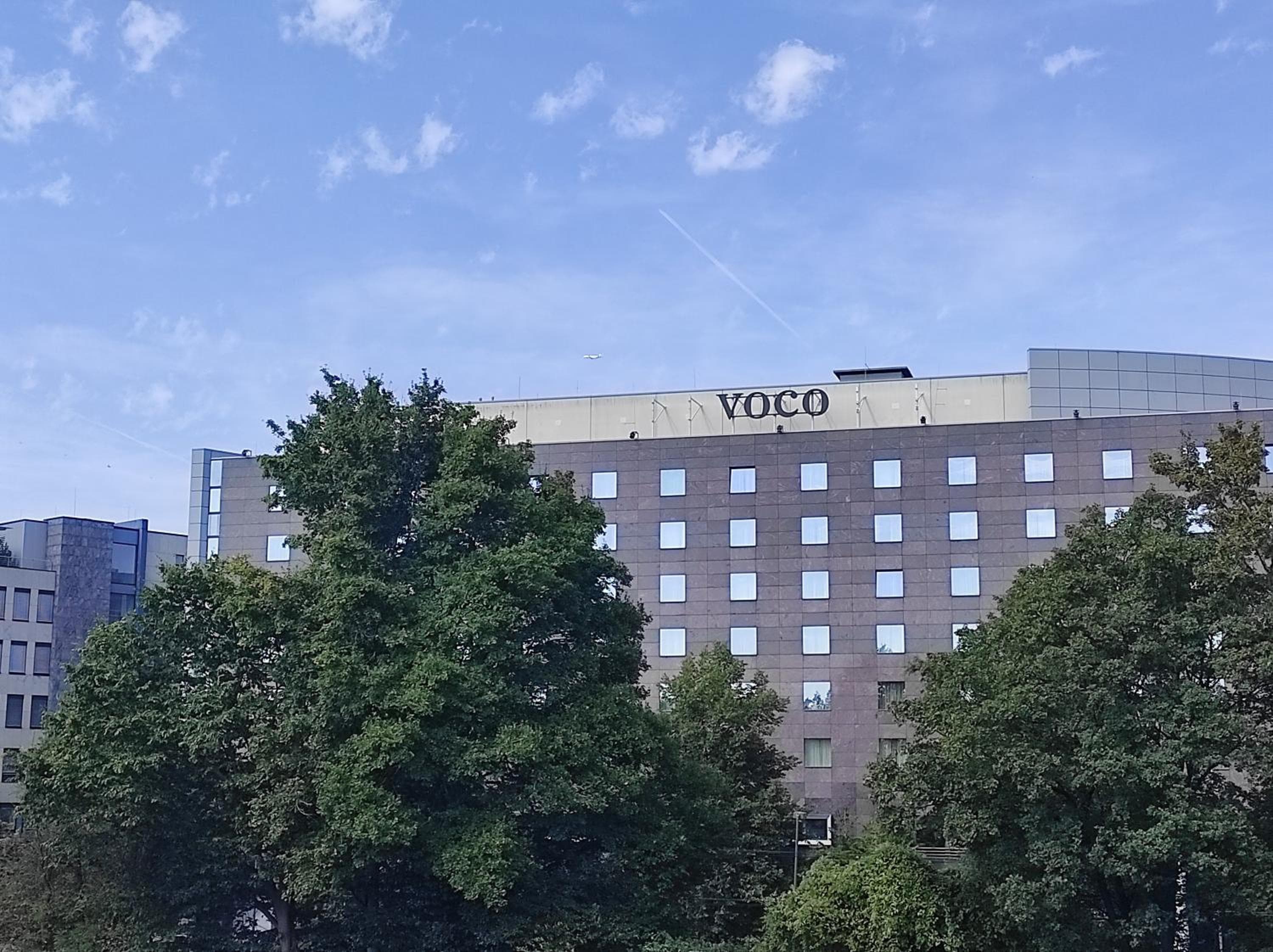 voco Dusseldorf Seestern by IHG