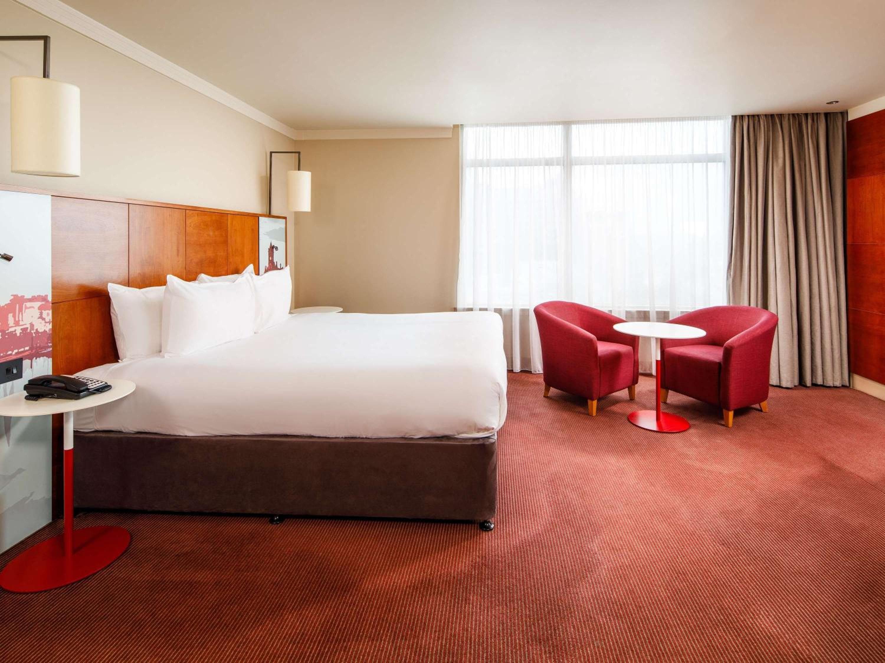 Holland House Hotel Cardiff By Sunday 5