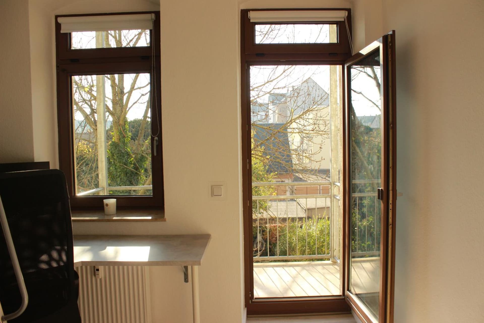 3 Raum Businessapartment in der Kulturhauptstadt 2025 #Kaffeevollautomat #65 Zoll TV mit Surround Soundanlage