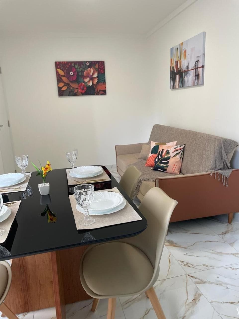F - Apartamento Central e moderno