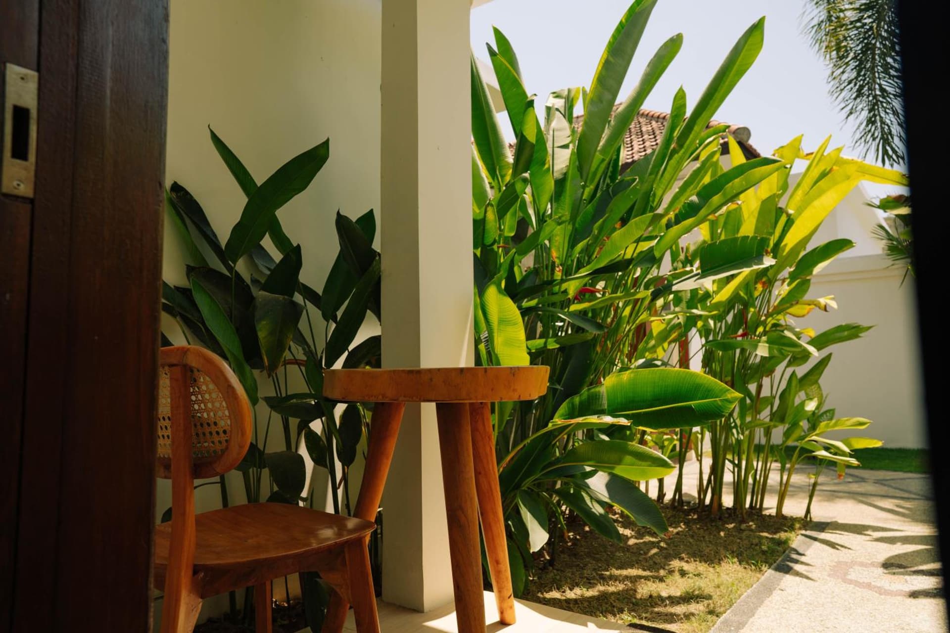 Nomada Villas - Giant Pool - Private Kitchen - Free Gym Access - 80Mbps WiFi