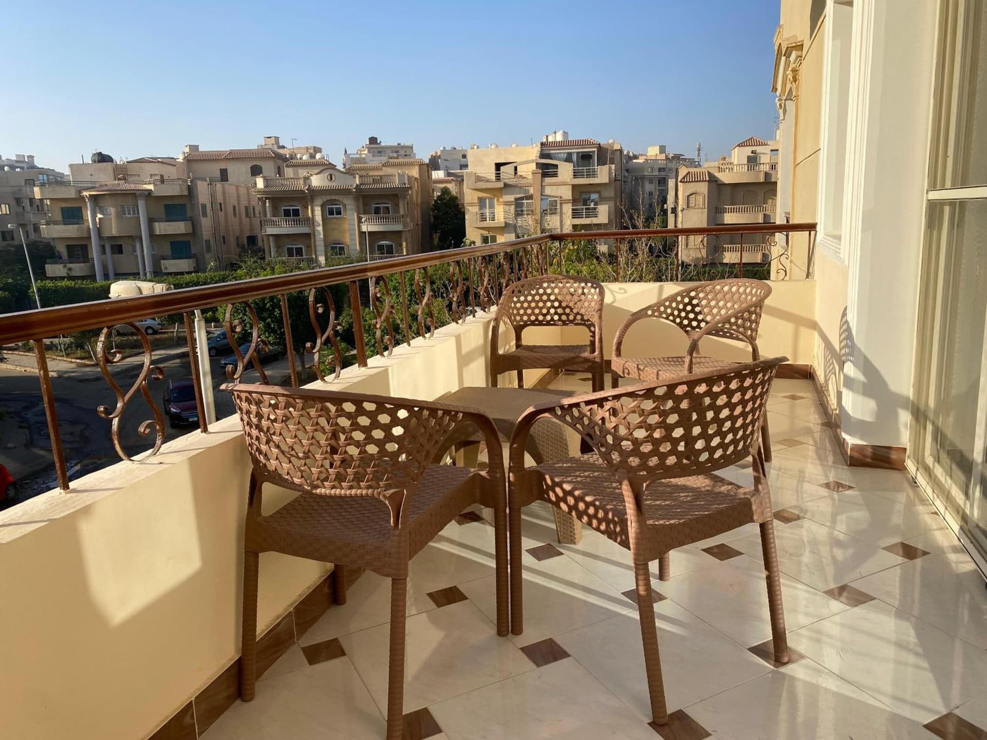 3BD Elite Residence in a Family House, New Cairo!