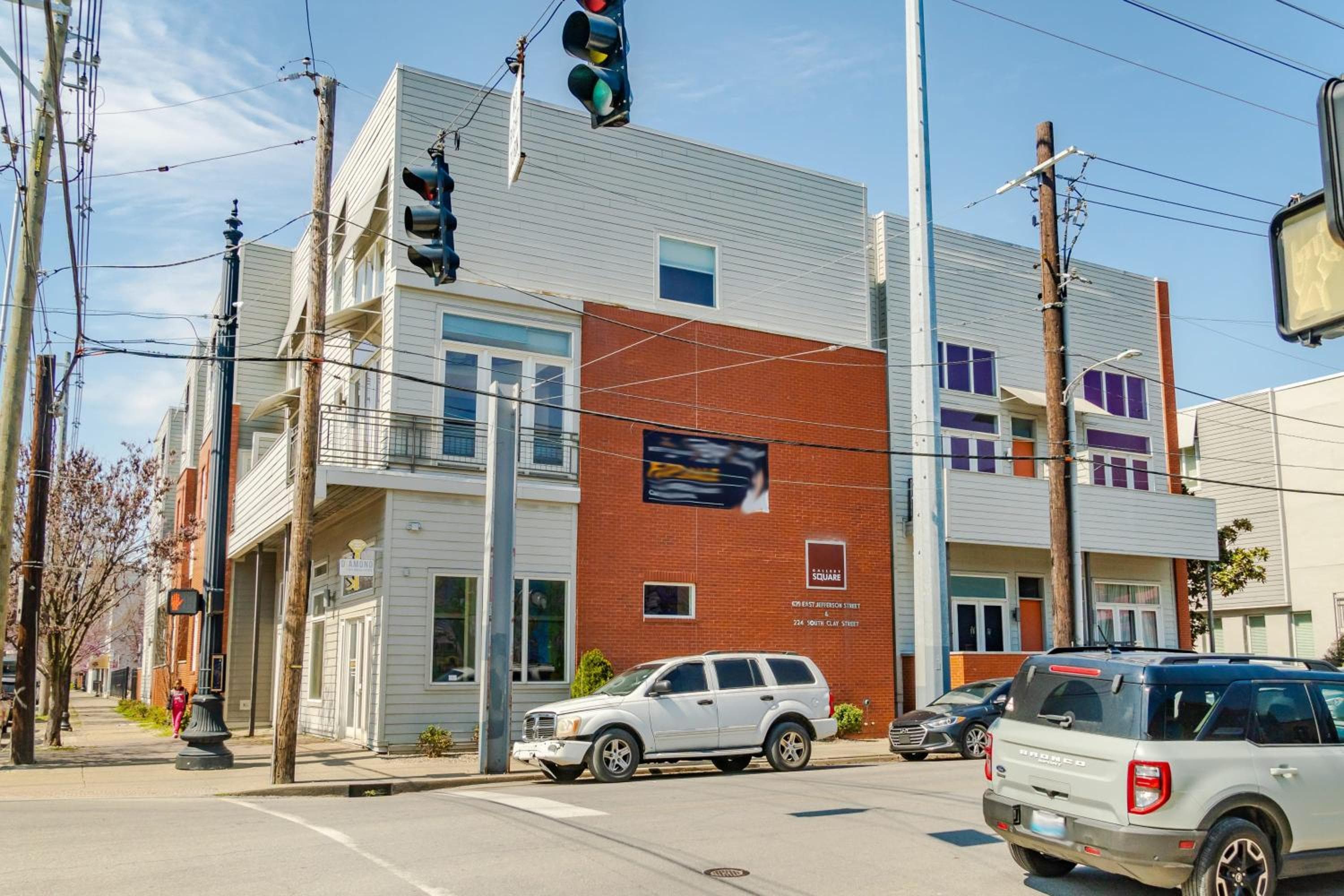 Modern Condo in the Vibrant NuLu District