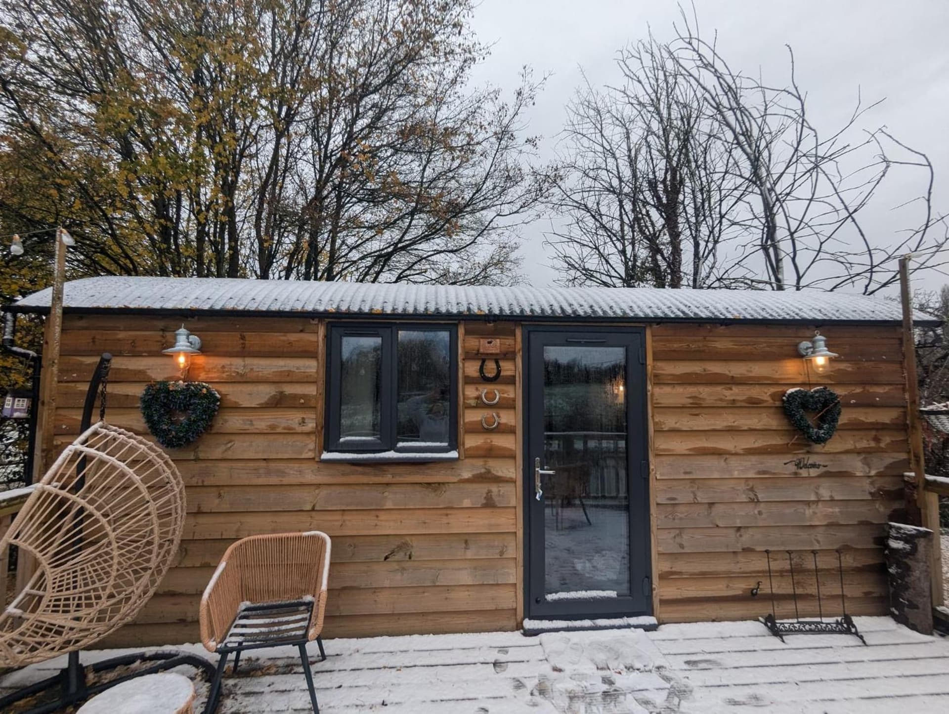 Rusty Duck Retreat Shepherds Hut