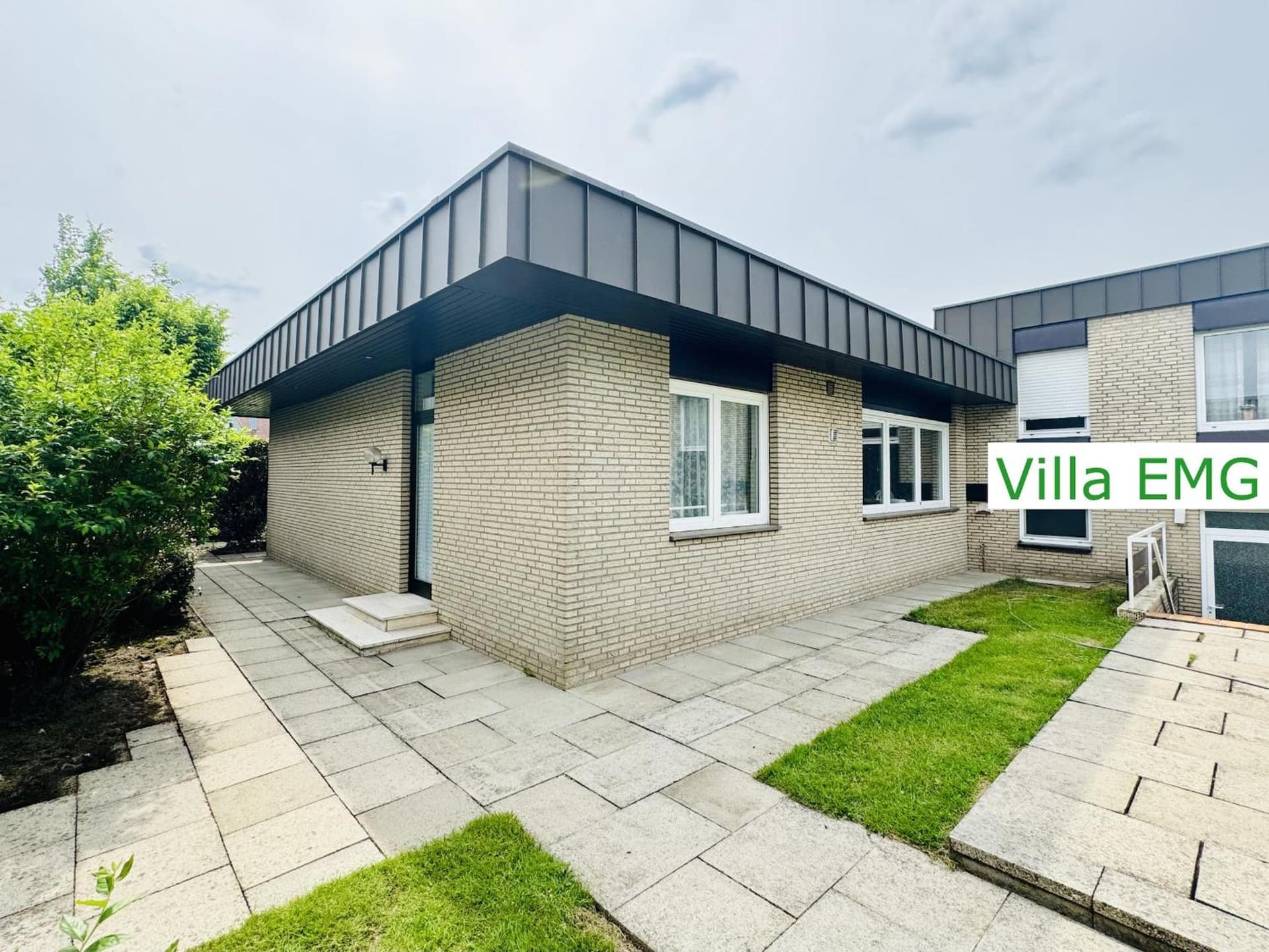 Ferienhaus Villa EMG Saerbeck nah Münster Riesenbeck Osnabrück mit Pool, Sauna, Garten für Familien Gruppen bis 23 Personen