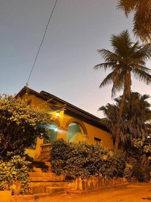 Apart El Altillo, loft ambientes abiertos 5 pax en Cataratas pileta compartida