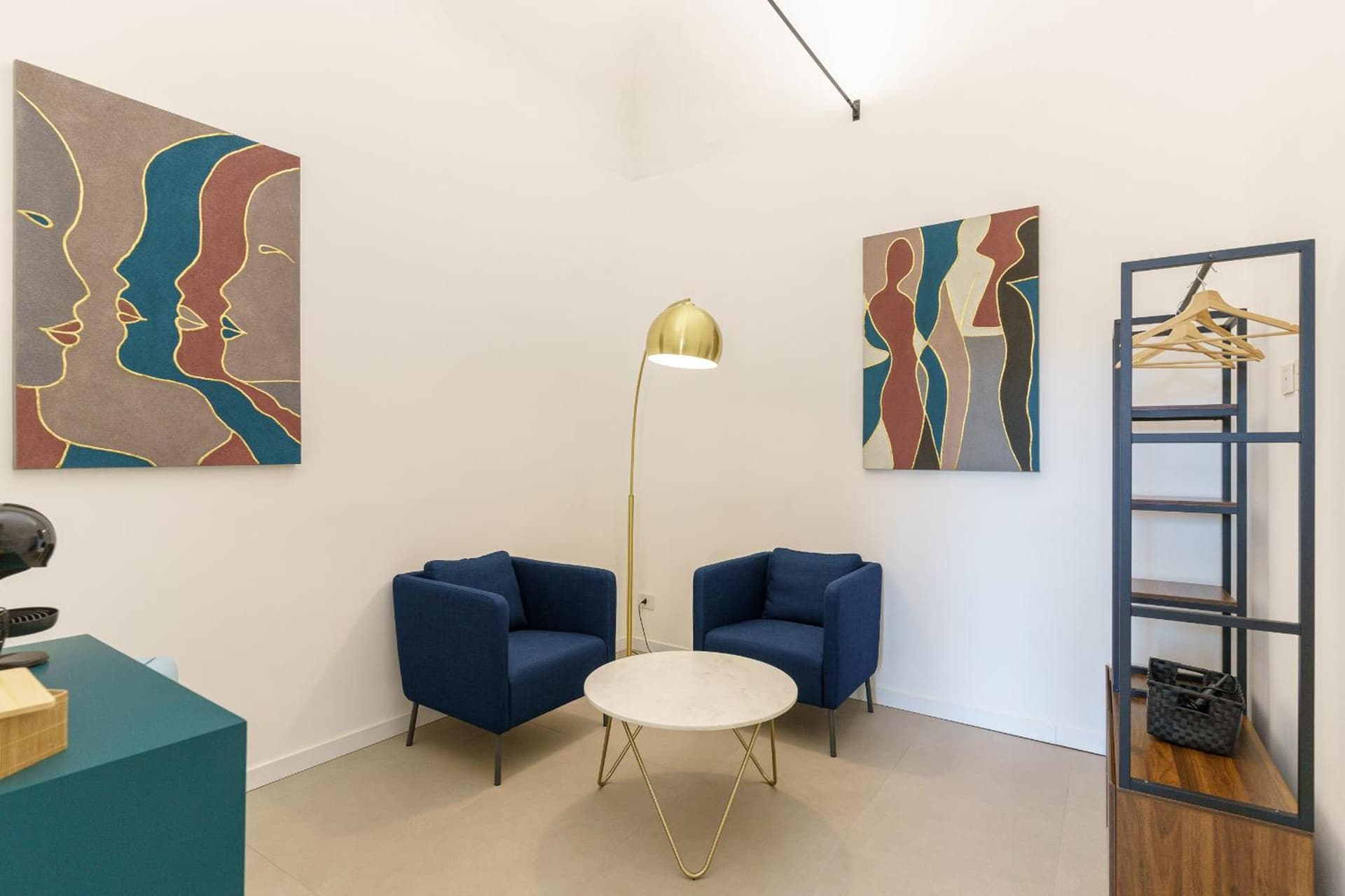 KleoSuites