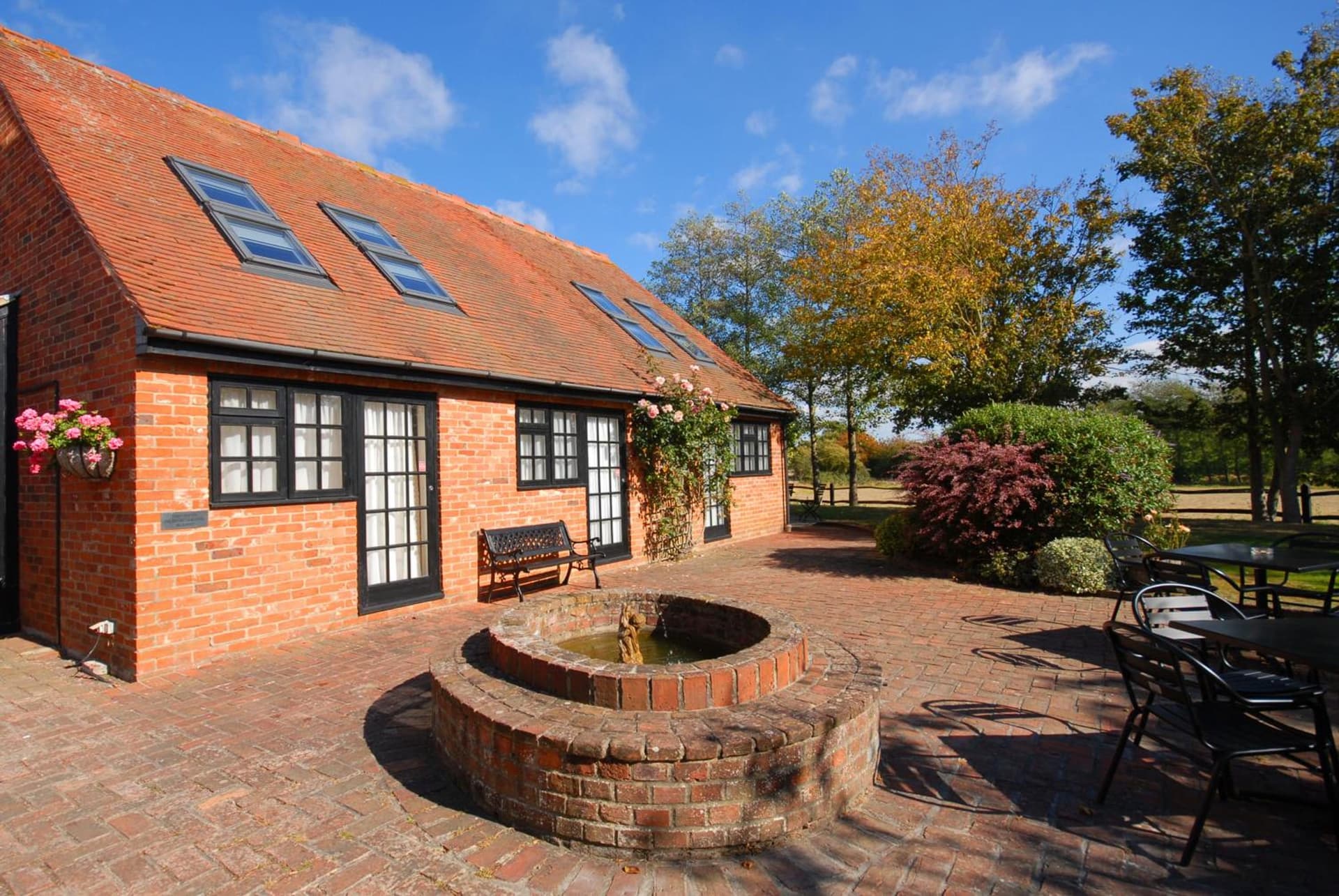 Crouchers Hotel