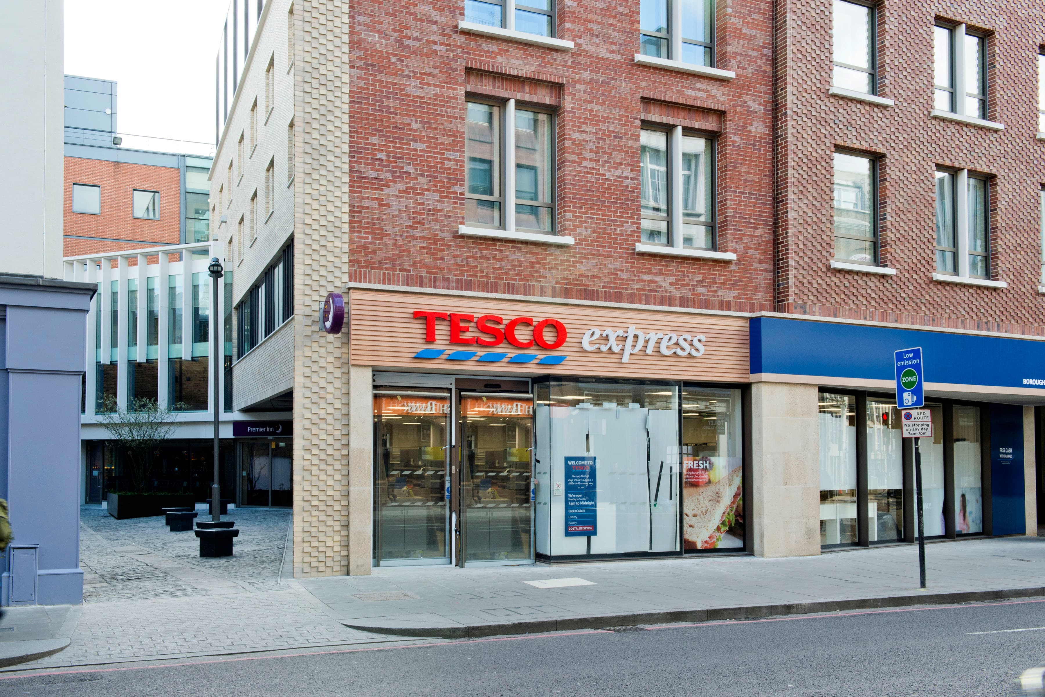 Premier Inn London Southwark - High St