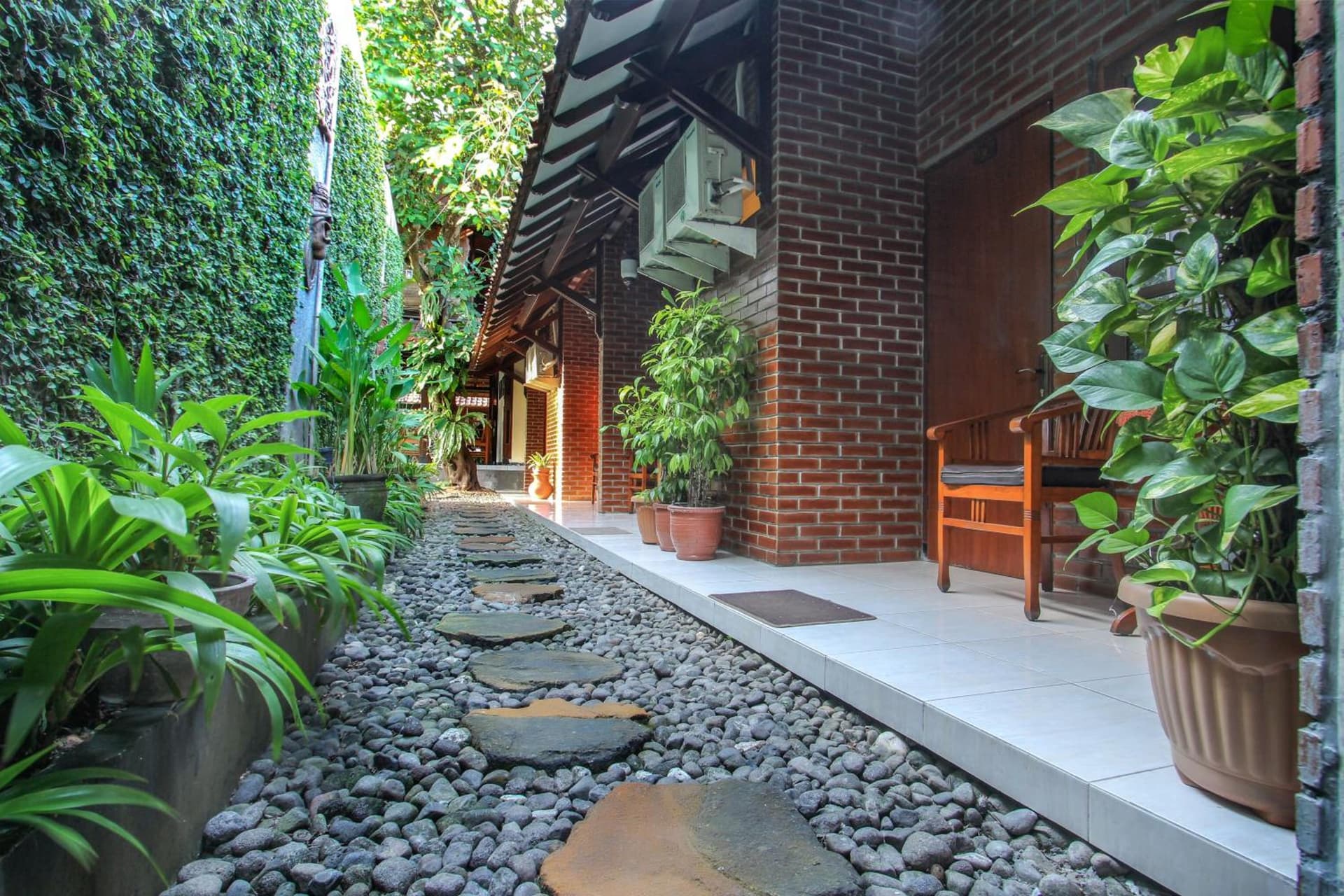 Delta Homestay