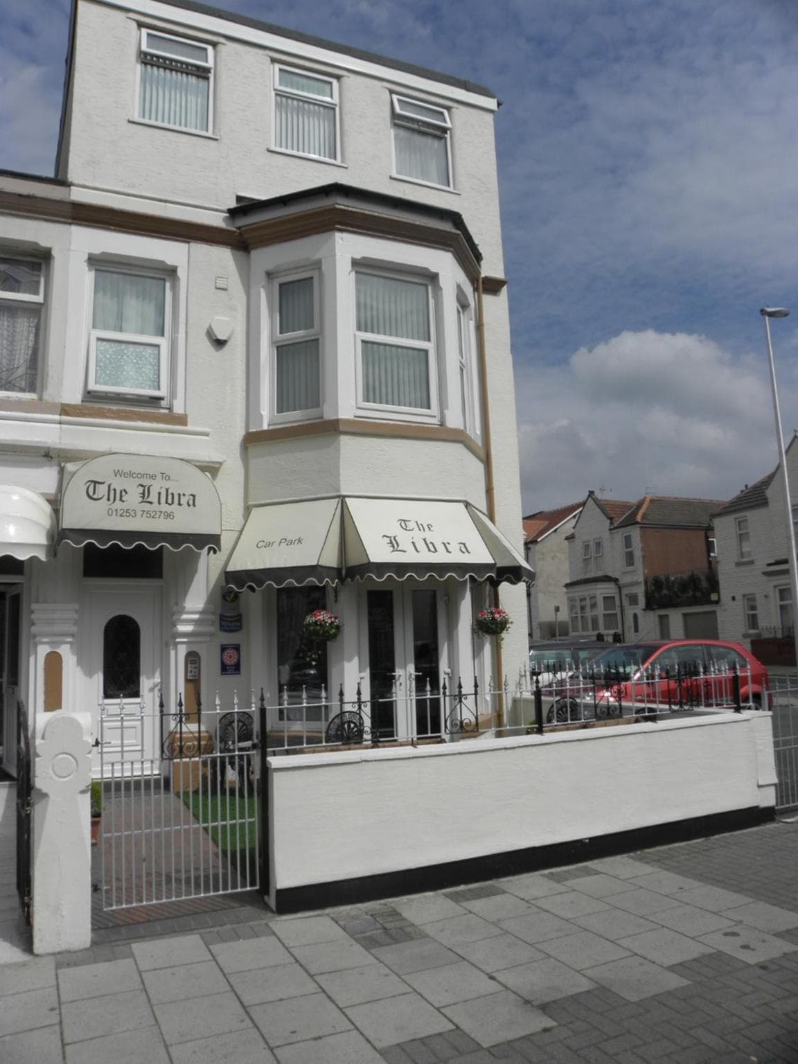 The Libra - Adults Only B&B with guaranteed carpark