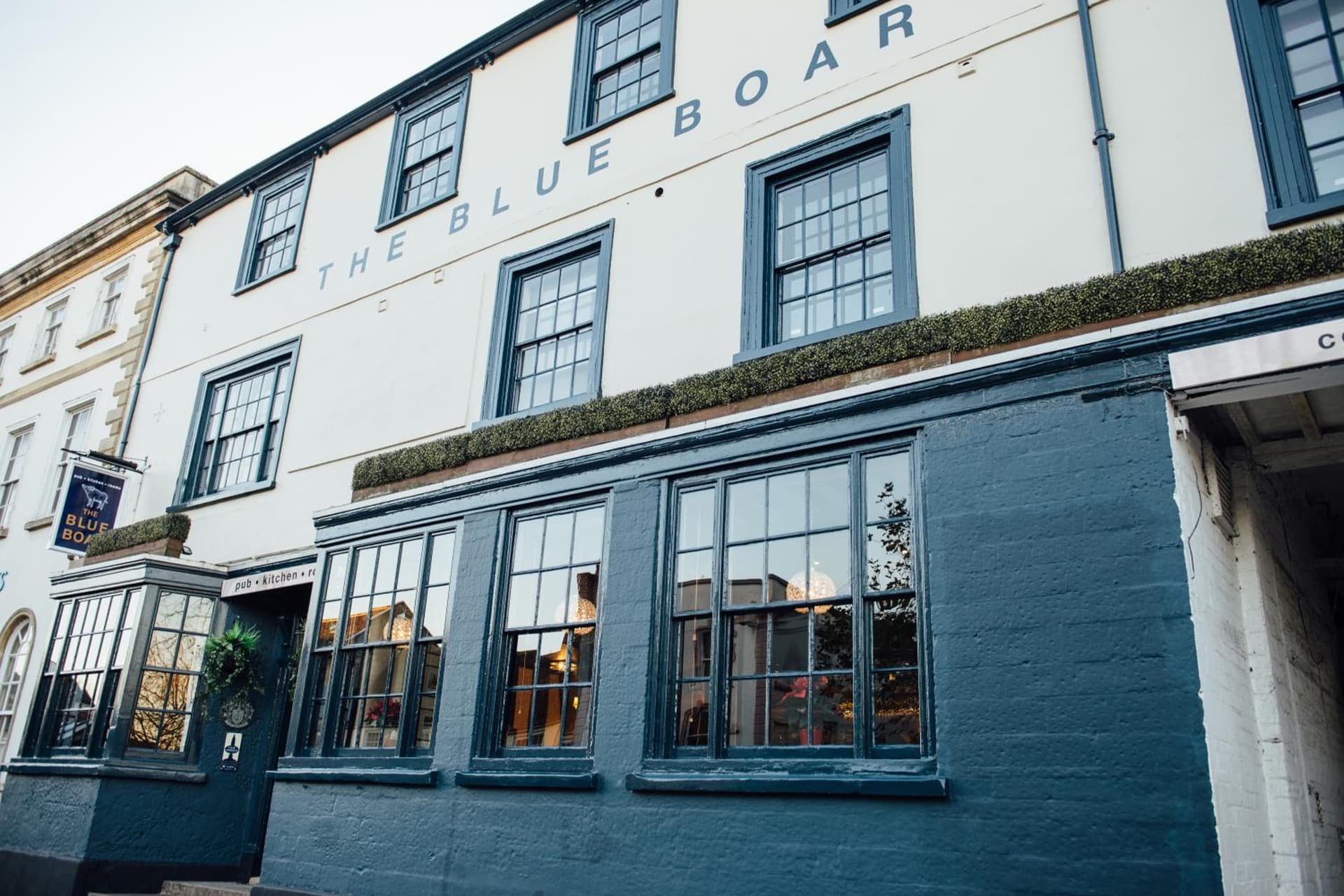 The Blue Boar, Witney, Oxfordshire - Acorn Pubs