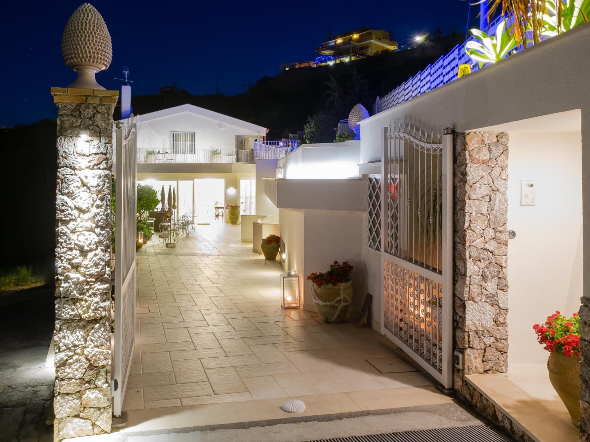 Sciccosa Guest House