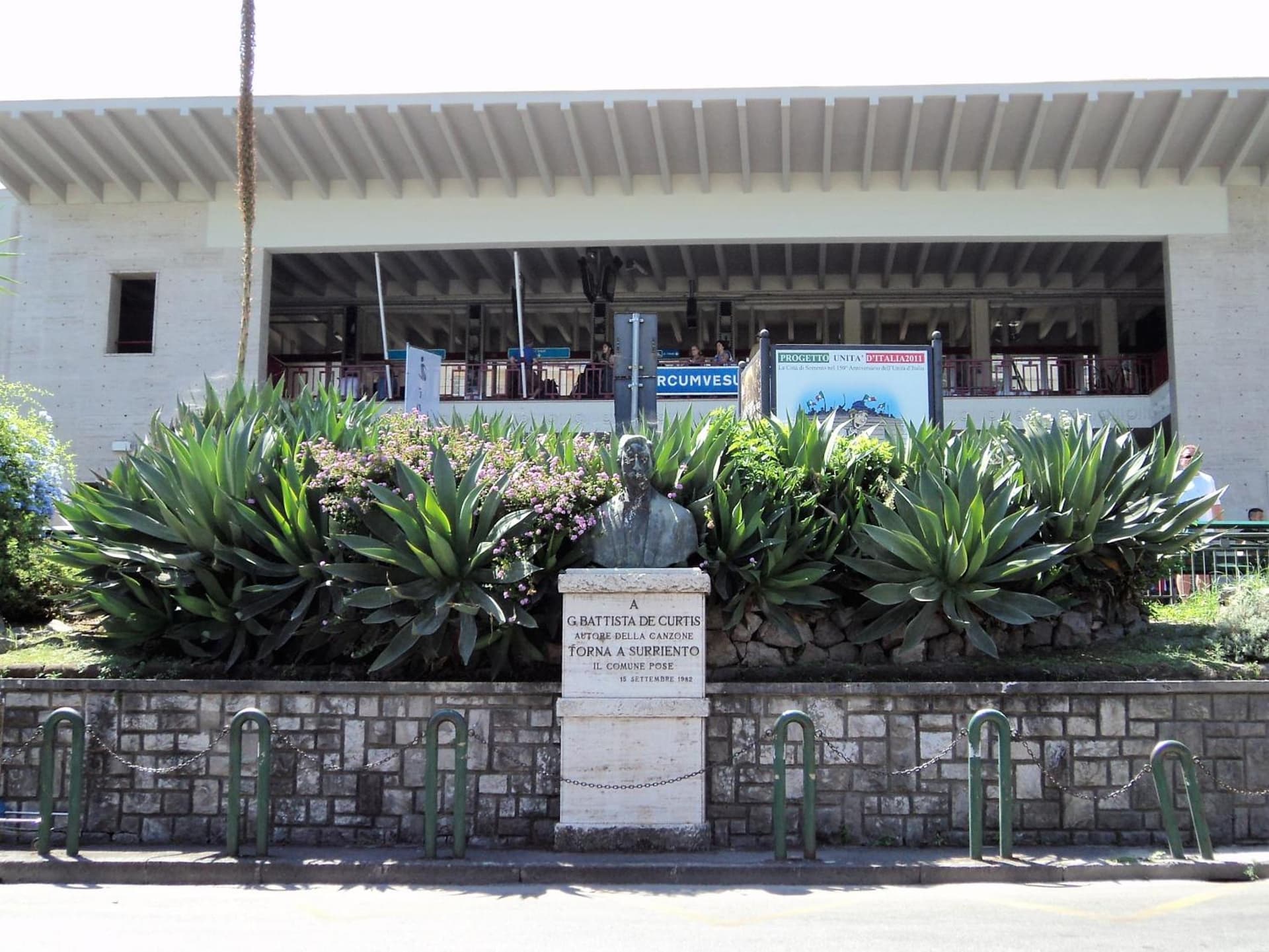 La Ferrovia Guest House
