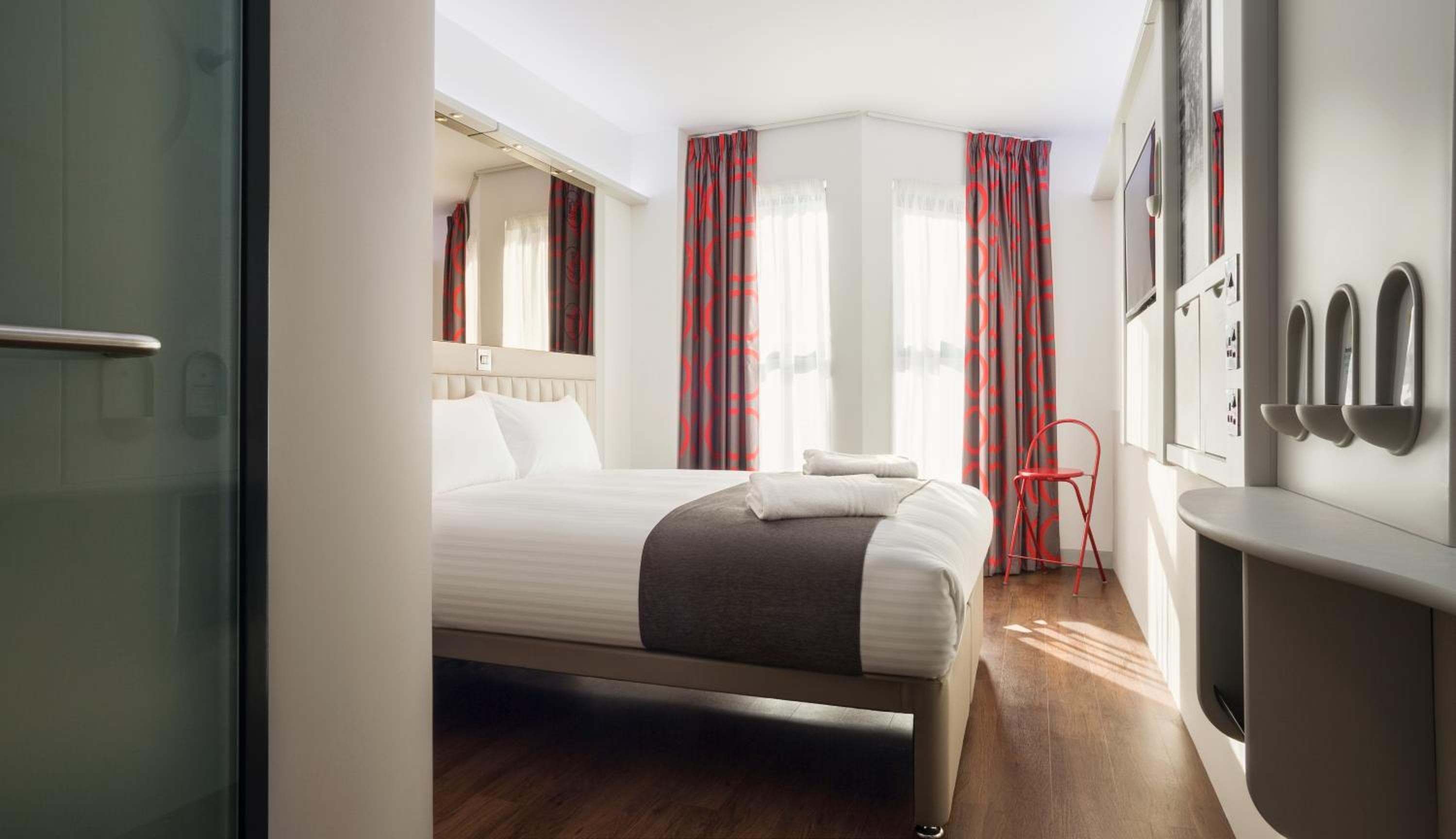 Point A Hotel Glasgow 2