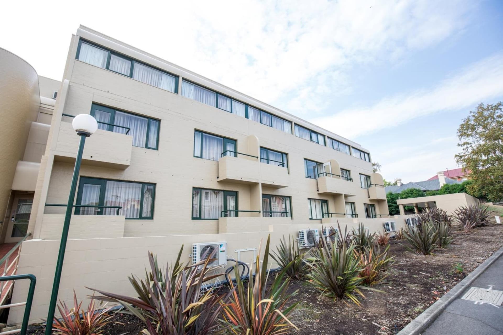 St Ives Apartments