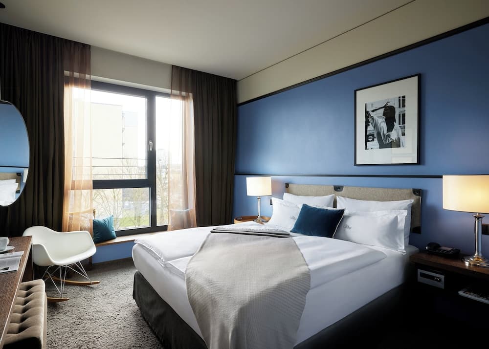 The George Hotel