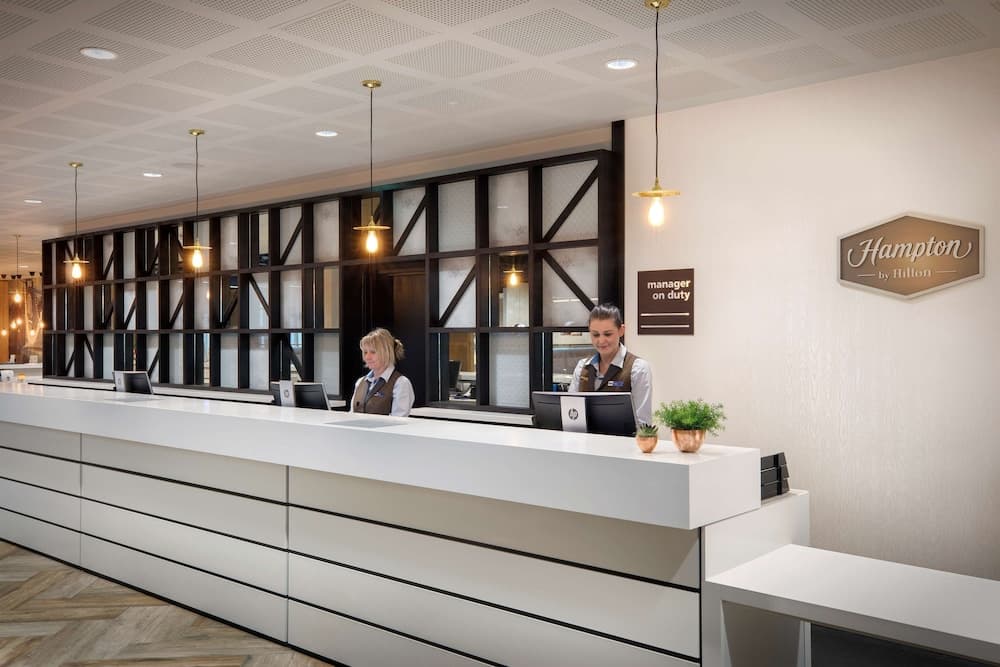 Hampton by Hilton Bristol Airport 3