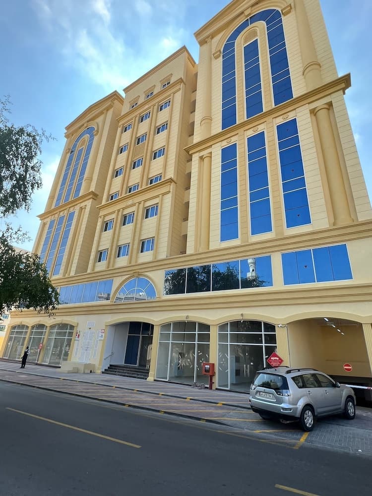 Terminal Inn Airport Hotel & Apartment
