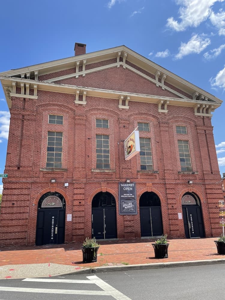 Entire Unit-5min to M&TBank Camden Yards