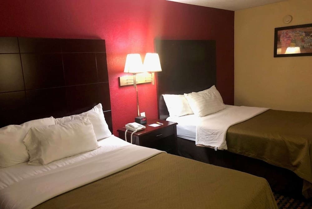 Days Inn by Wyndham Jersey City / NYC Area