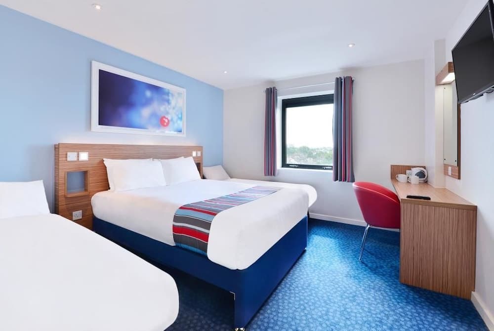 Travelodge Manchester Central 4
