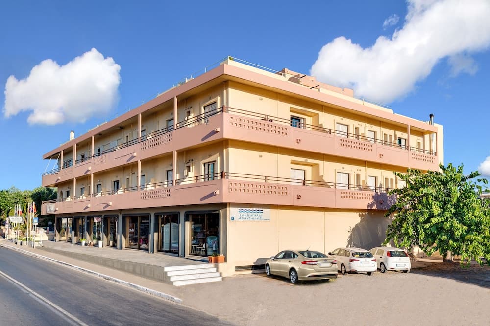 Louladakis Apartments