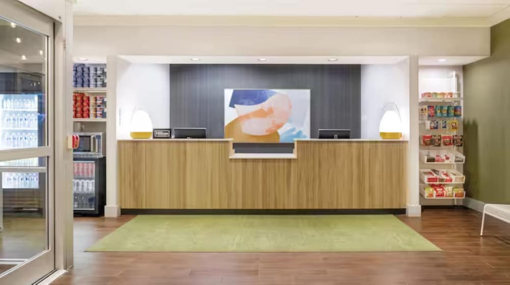 Spark by Hilton Toronto Airport